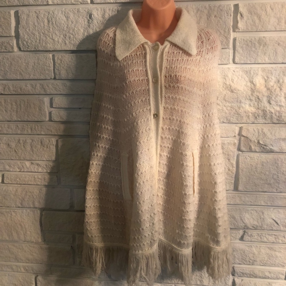 Retro Poncho/shawl.